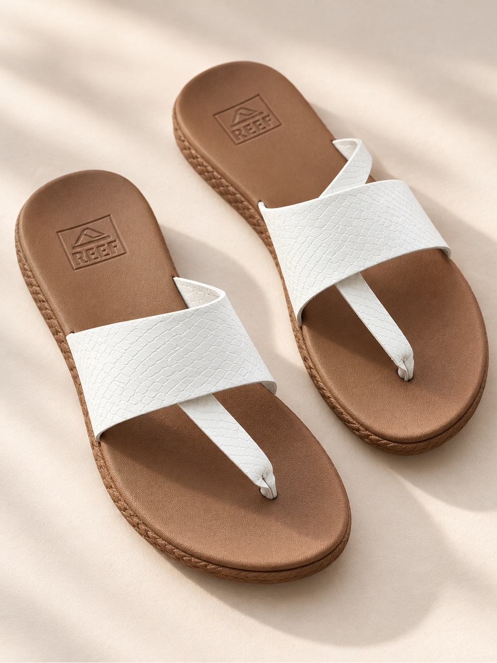 REEF Womens White Snake Print Toe Loop Thong Sandals Brown Slip On Casual size 6